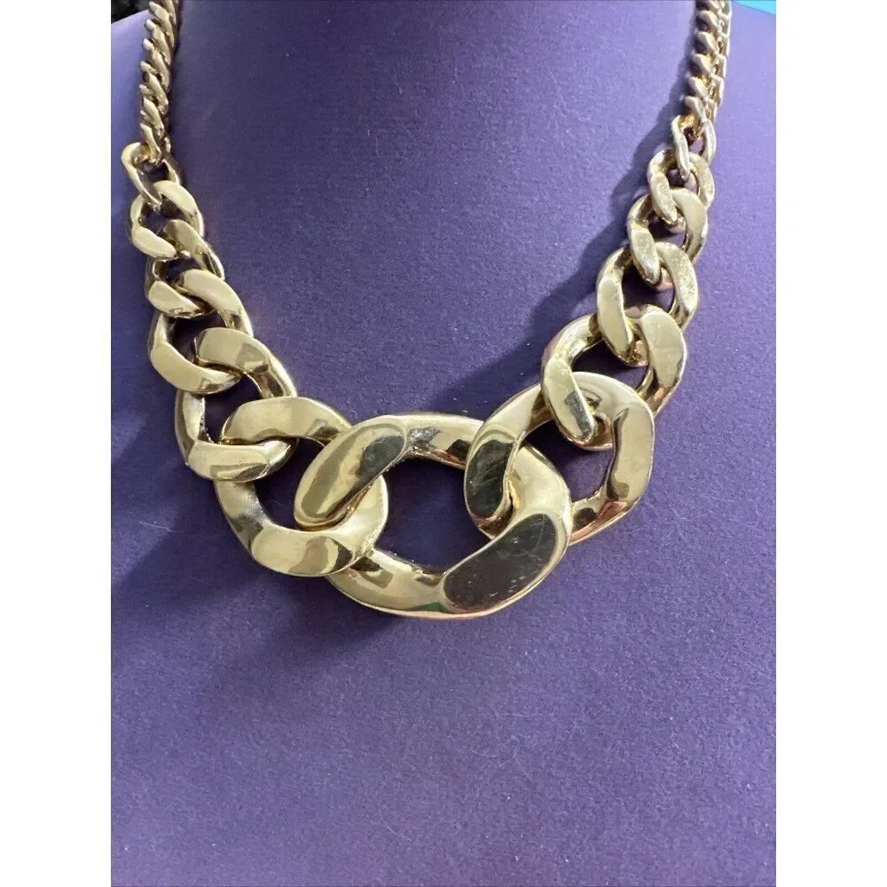 Chunky Goldtone Vintage Necklace Liz Claiborne Crystal Curb Links  CP